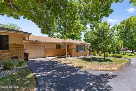 7606 Summitview Ave # 15, Yakima, WA 98908