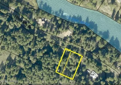 370 Pine Cliffs Dr, Naches, WA 98937