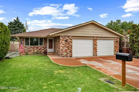413 S 46th Ave, Yakima, WA 98908