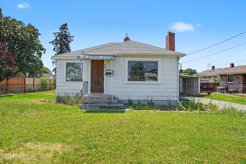 308 W Viola Ave, Yakima, WA 98902
