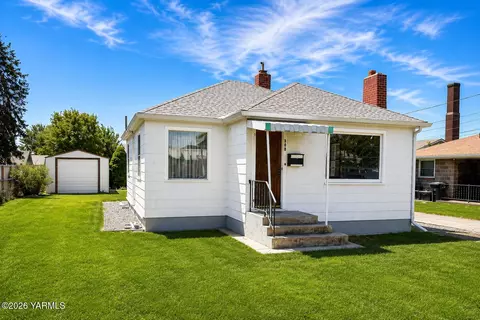 308 W Viola Ave, Yakima, WA 98902