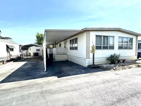 1011 N 34th Ave #39, Yakima, WA 98902