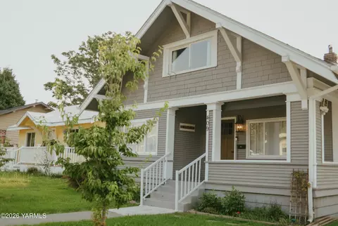409 S 18th Ave, Yakima, WA 98902