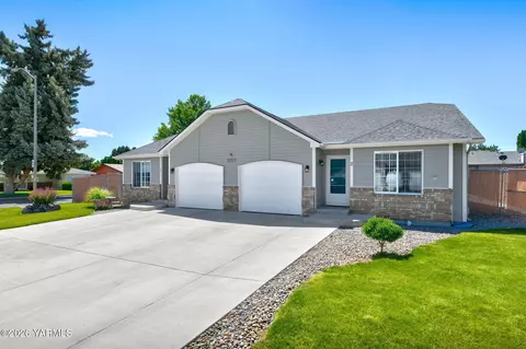 2200 Lila Ave, Yakima, WA 98902