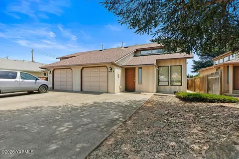 603 S 69th Ave #A & B, Yakima, WA 98908
