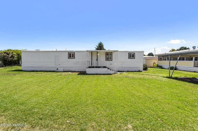 55 W Washington Ave #61, Yakima, WA 98903