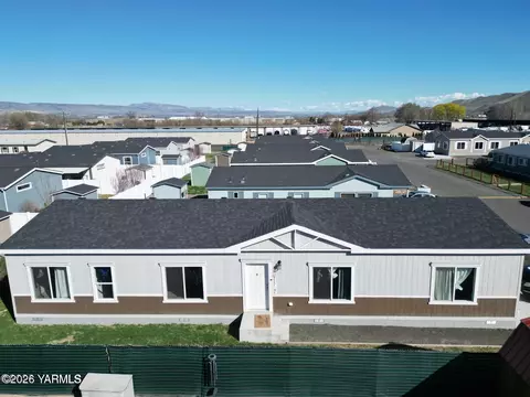 2802 S 5th Ave # 21, Yakima, WA 98903
