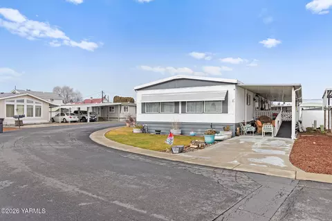 18 W Washington Ave #23, Yakima, WA 98903
