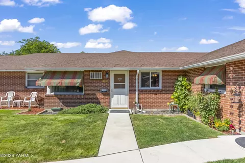 333 N 42nd Ave, Yakima, WA 98908