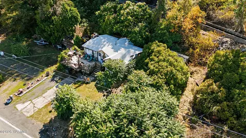 1540 S Naches Rd, Yakima, WA 98908