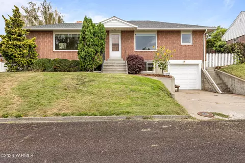 2707 Shelton Ave, Yakima, WA 98902