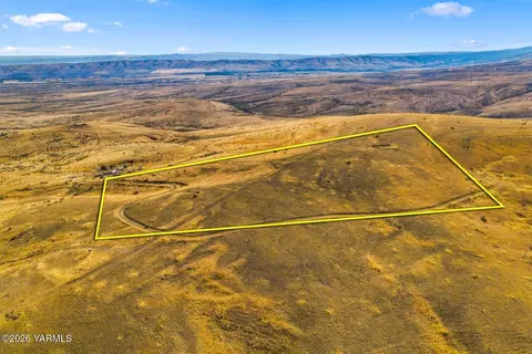 Nka Tieton Dr, Yakima, WA 98936