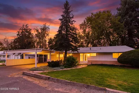 5416 Englewood Ave, Yakima, WA 98908
