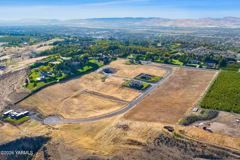 NKA Canyon Estates Way #11, Yakima, WA 98908