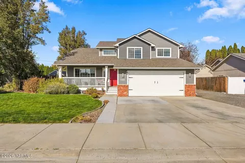 5801 W Whatcom Ave, Yakima, WA 98903