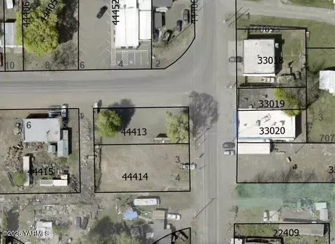 10602 Gilbert Rd, Yakima, WA 98903