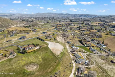 NKA Selah Ridge Dr #1, Selah, WA 98942