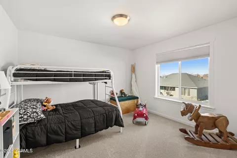 Bedroom - 313 Ruby Ave, Grandview, WA 98930 photo 1 of 6