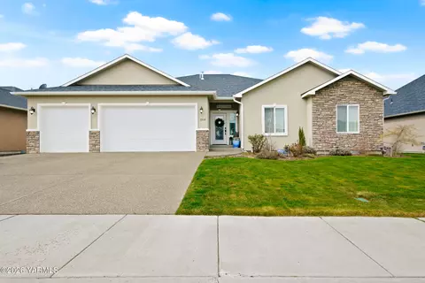 2106 Diamond Way, Yakima, WA 98903