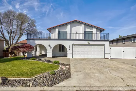 308 Westridge Dr, Grandview, WA 98930