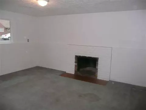 3912 E 11th Ave, Spokane, WA 99202 photo 6