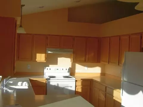 16404 E Broad, Spokane Valley, WA 99216 photo 2