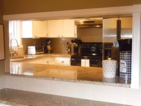 1005 E 26th Ave, Spokane, WA 99203 photo 4