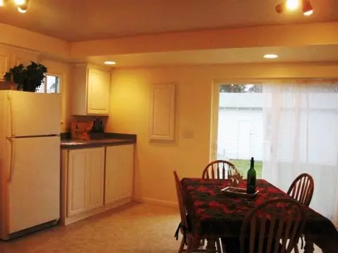 714 E Hoffman, Spokane, WA 99207 photo 3