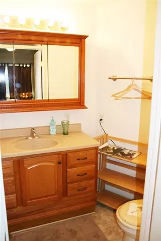 908 E Olympic Ave, Spokane, WA 99207 photo 8