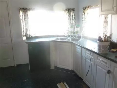 1817 E Pacific Ave, Spokane, WA 99202 photo 6