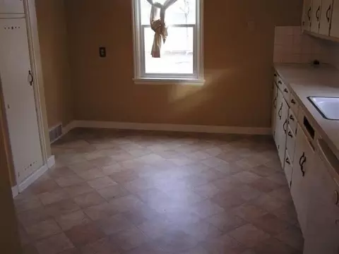 11511 E 4th Ave, Spokane Valley, WA 99206 photo 4