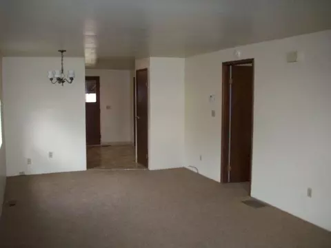 107 Euclid Ave, Spokane, WA 99207 photo 3