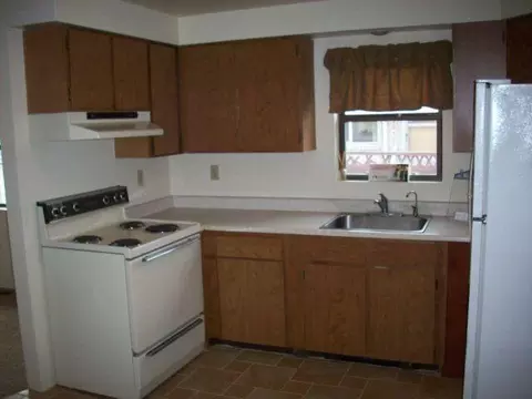 107 Euclid Ave, Spokane, WA 99207 photo 2