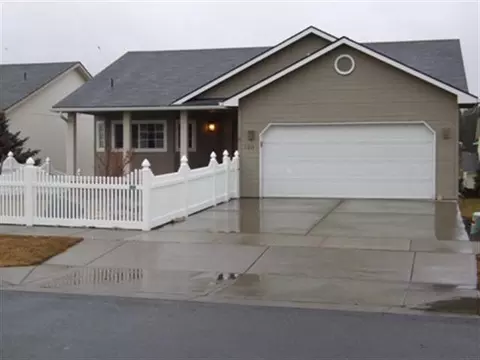 3211 E 43rd Ave, Spokane, WA 99223 photo 1