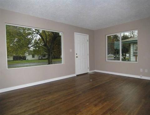 703 E Nebraska Ave, Spokane, WA 99208 photo 2