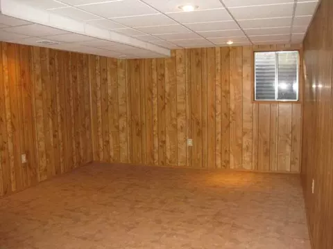 9 E Falcon, Spokane, WA 99218 photo 7