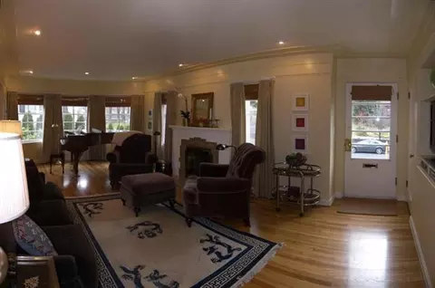 925 E 28th Ave, Spokane, WA 99203 photo 2