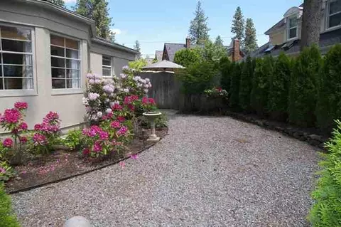 925 E 28th Ave, Spokane, WA 99203 photo 8