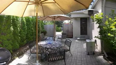 925 E 28th Ave, Spokane, WA 99203 photo 9