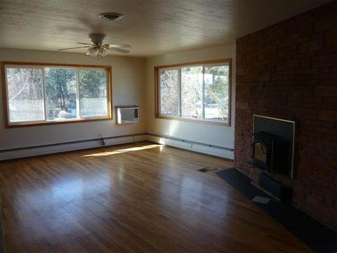 1307 W Excell Dr, Spokane, WA 99208 photo 4