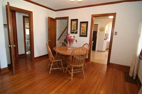 1106 E 19th Ave, Spokane, WA 99203 photo 3