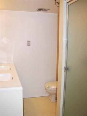 1112 E 35th Ave, Spokane, WA 99203 photo 5