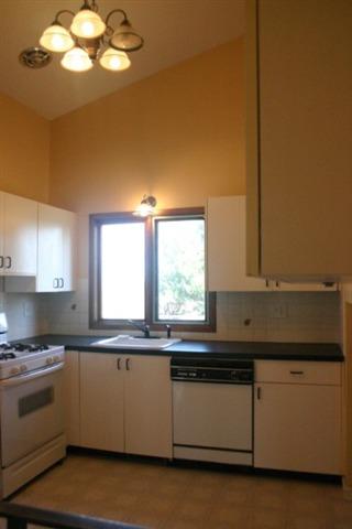 12019 E 10th Ave, Spokane, WA 99206 photo 5