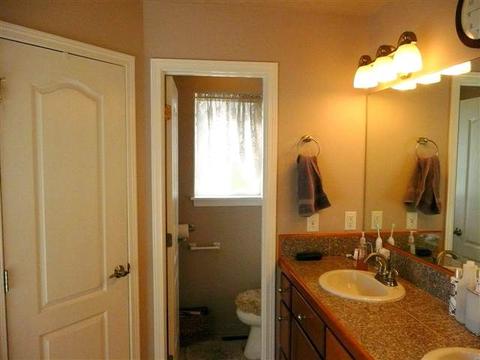 1614 E 33rd, Spokane, WA 99203 photo 7