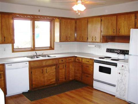 2528 E Heroy, Spokane, WA 99207 photo 2