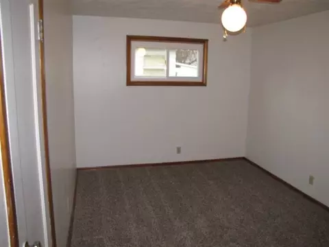 5804 N E St, Spokane, WA 99205 photo 9