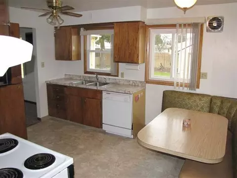 5804 N E St, Spokane, WA 99205 photo 4
