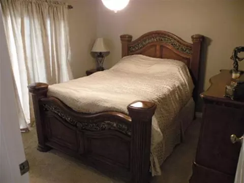823 E Longfellow Ave, Spokane, WA 99207 photo 5