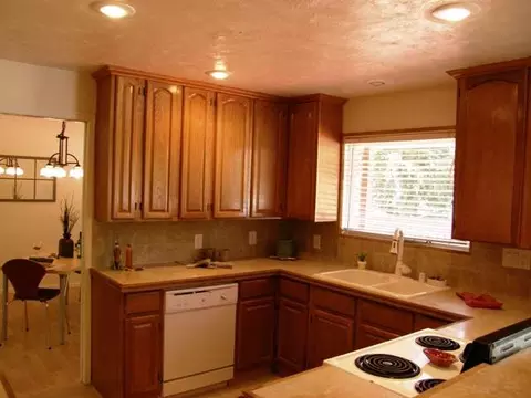 1507 E 36th, Spokane, WA 99203 photo 5