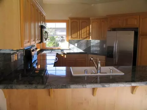 2106 E Touchmark Ln, Spokane, WA 99203 photo 4